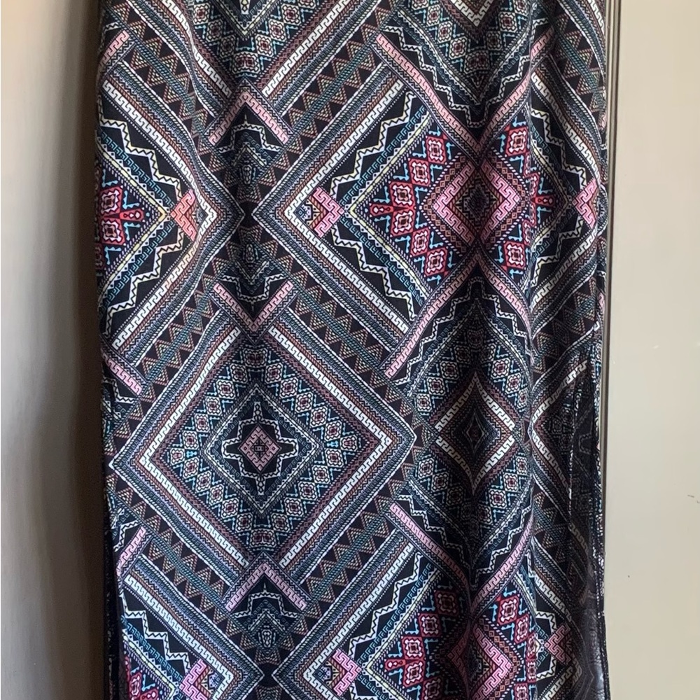 Long pattern skirt - Picture 5 of 6